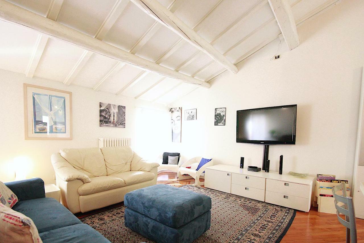 Bianco Apartment Verona Exterior foto